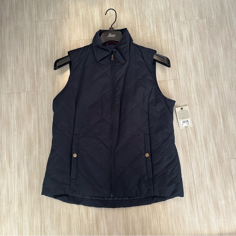NWT G.H. Bass & Co. Navy Blue Quilted Vest